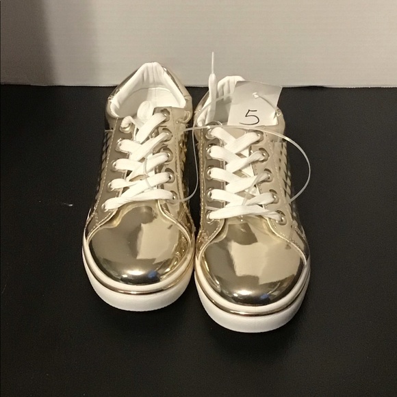 Qupid Shoes - Qupid Gold Women’s Sneakers (…